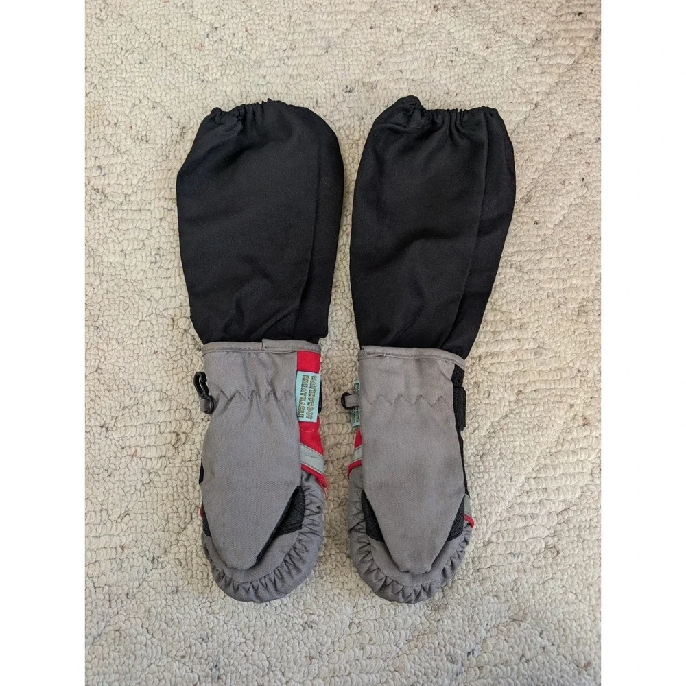 Kids L-Bow Black Red Grey Mittens Size 2-4 Good Thinsulate Gauntlet Waterproof